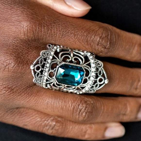 Undefinable Dazzle - Blue